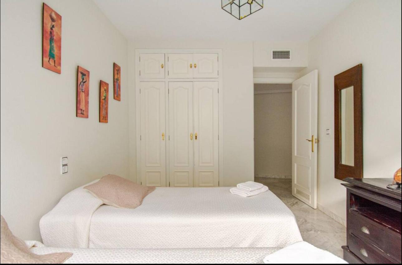 Arruzafa Home กอร์โดบา ภายนอก รูปภาพ